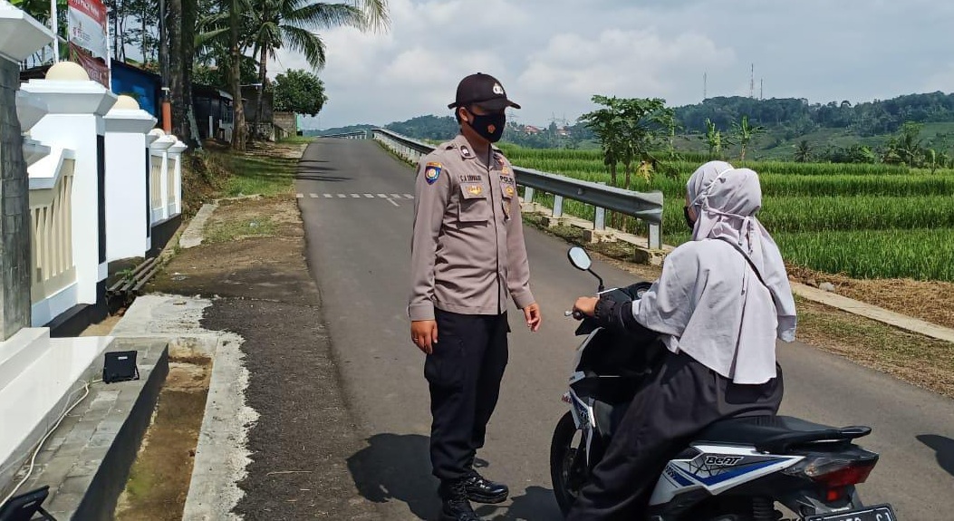 Tiga Pilar Kecamatan Cisarua Gelar Ops Yustisi 